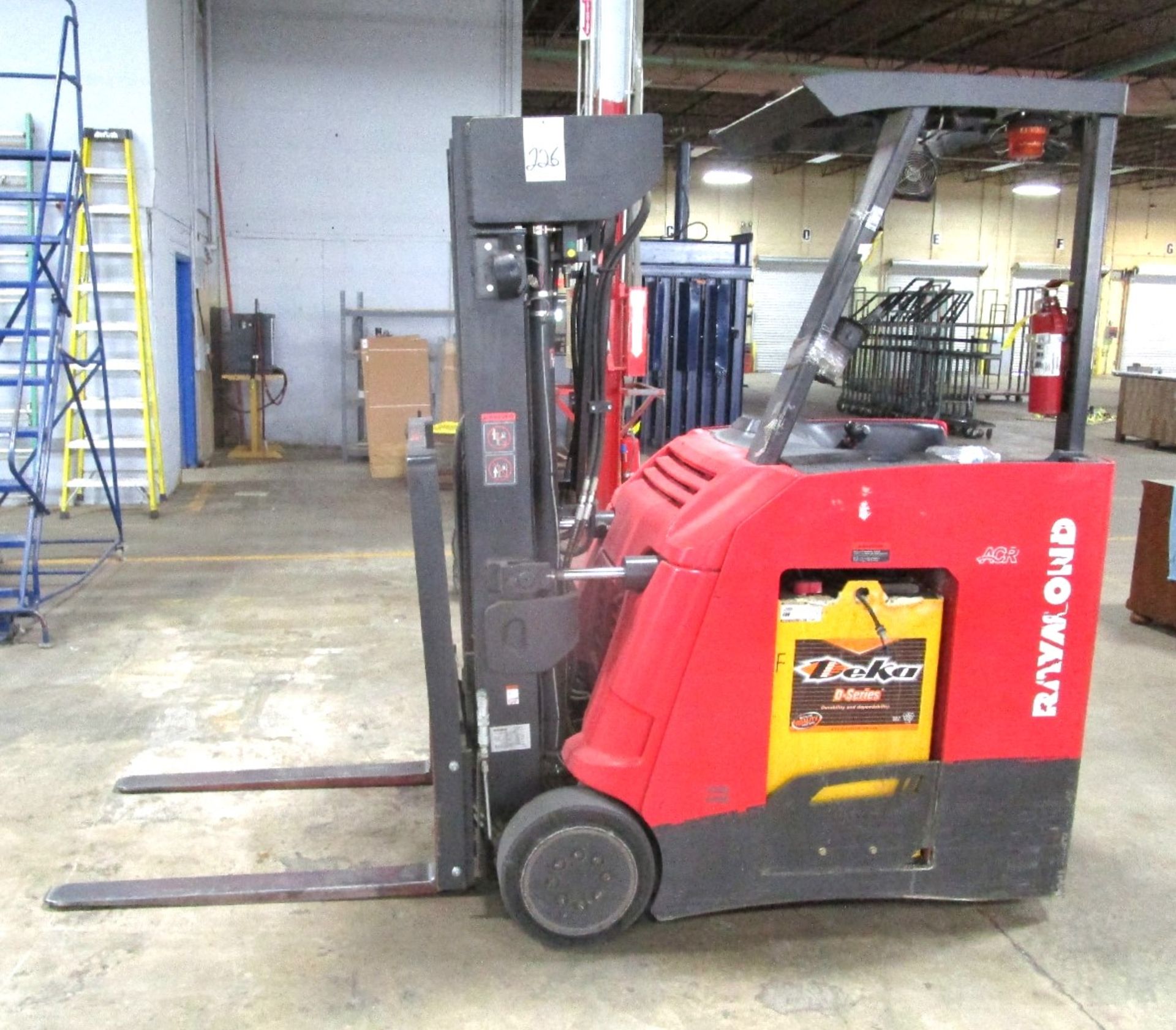 Raymond 425-C35QM 3,500-Lb Electric Stand Up Forklift Truck