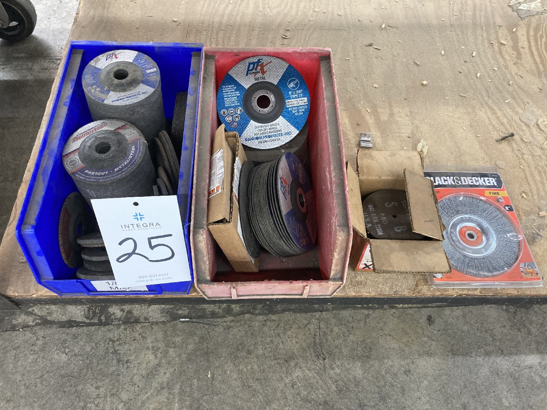 Lot of Assorted Cutting Wheels 4-1/2" to 6" Capacity