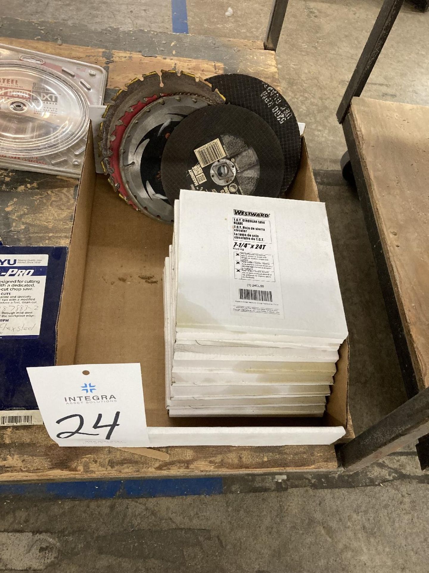 Lot of Assorted Saw Blades - Image 2 of 4