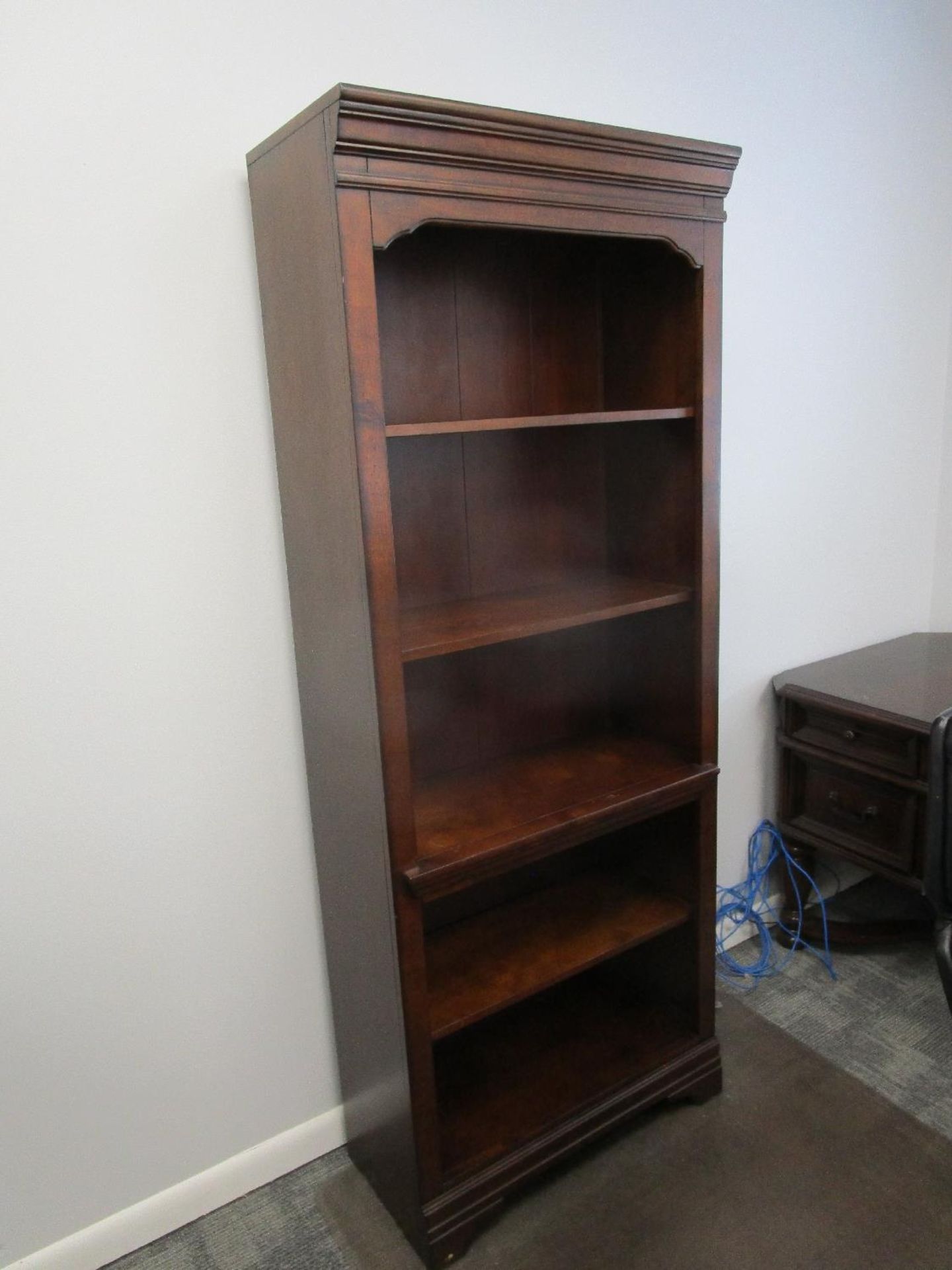 Lot of Executive Office Furniture - Image 3 of 6