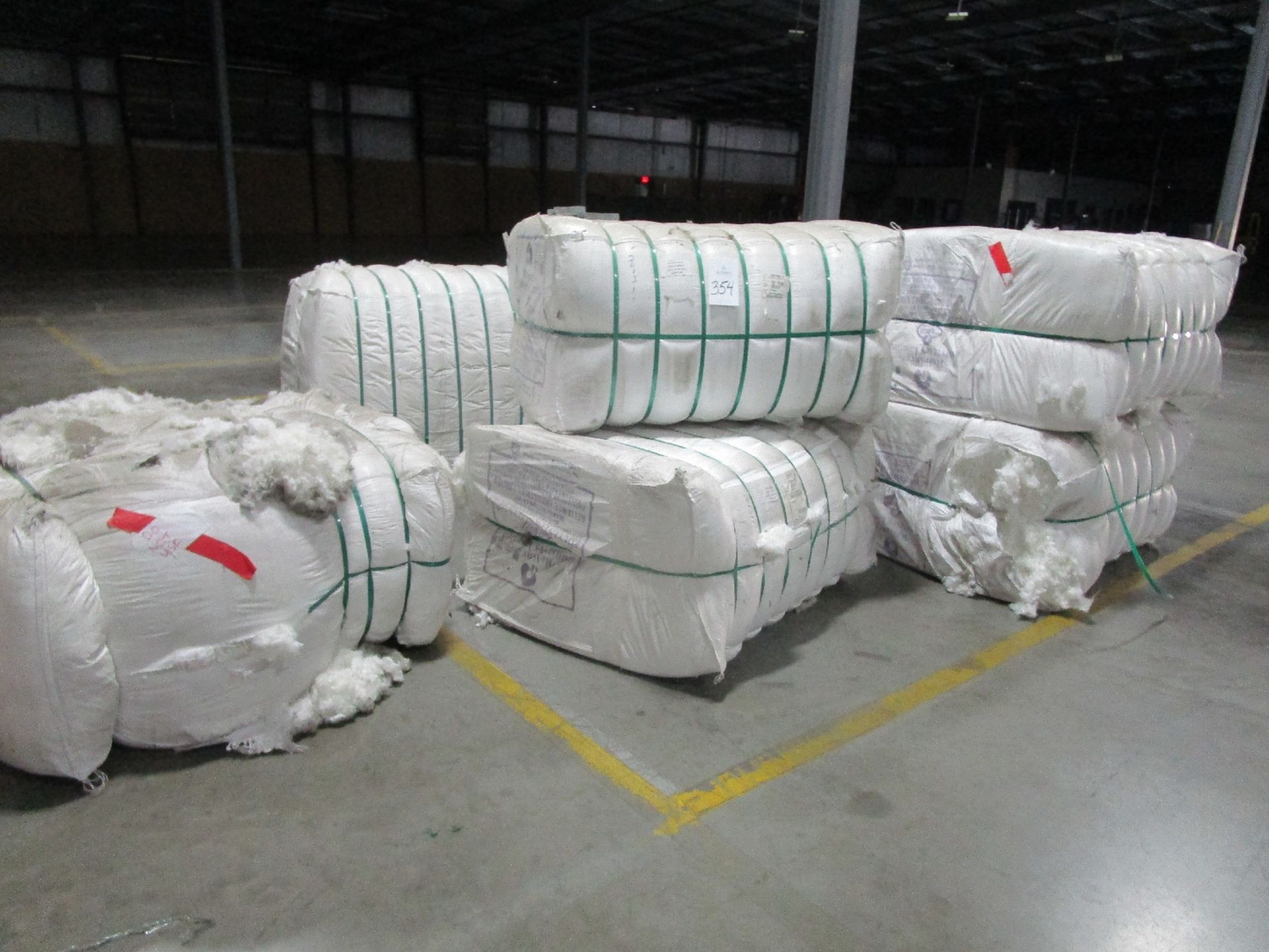 Reliance Industries 42512 Poly Fill Bales