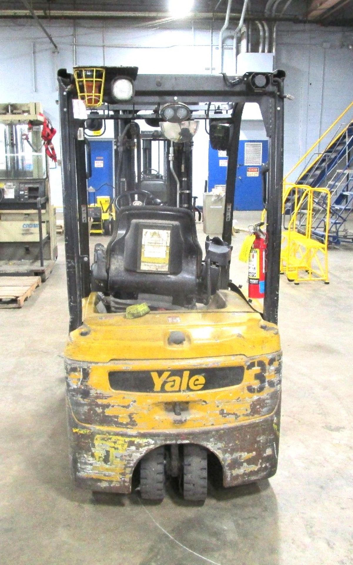 Yale ERP035VTN36TE082 3,850-Lb Electric Forklift Truck (Note: Delayed Delivery) - Image 6 of 7