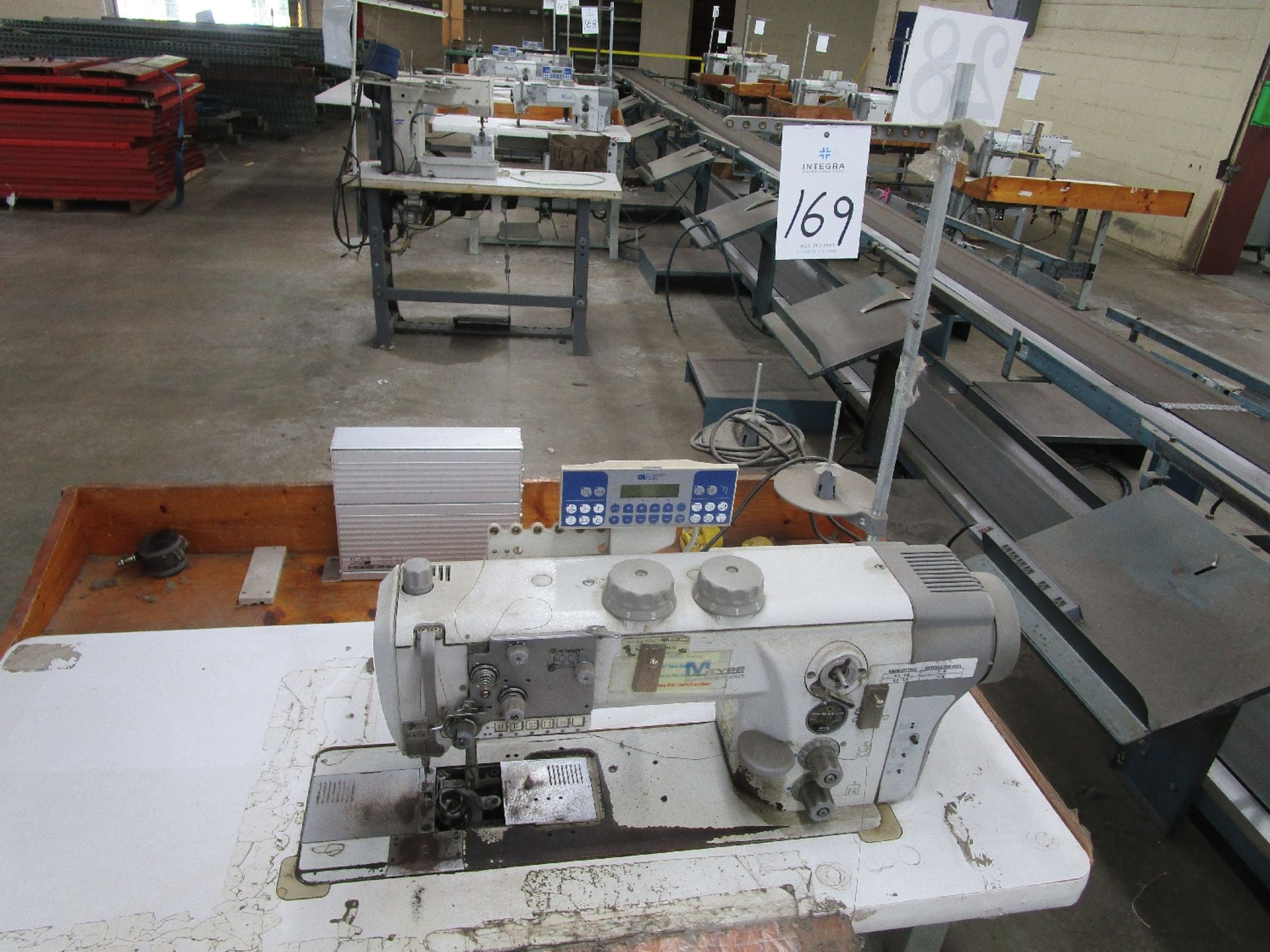 Durkopp Adler 867-190203 867 Classic Direct Drive Foot Walking Sewing Machine
