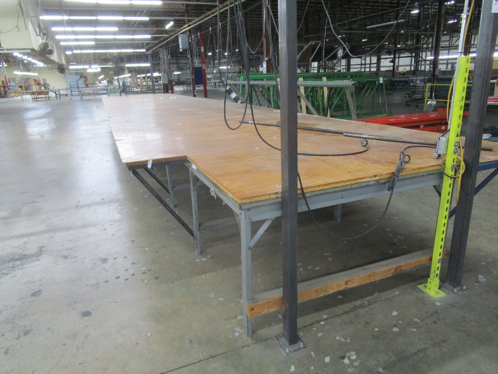 30' x 8' Assembly Table
