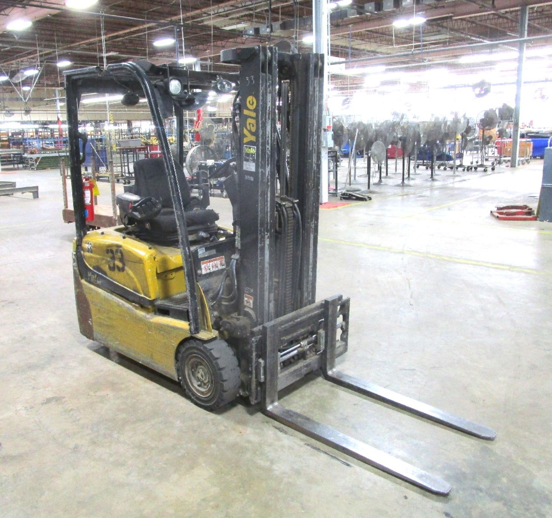 Yale ERP035VTN36TE082 3,850-Lb Electric Forklift Truck (Note: Delayed Delivery) - Image 2 of 7