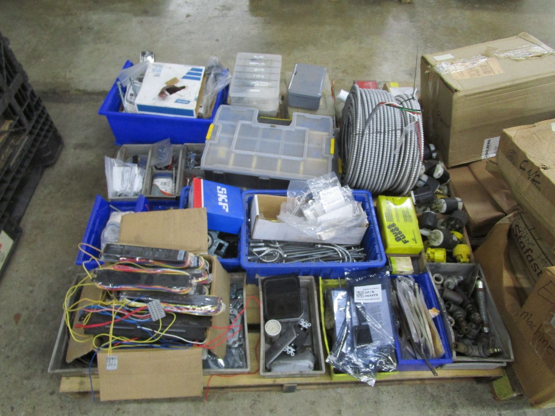 Contents of Tool Crib - Image 6 of 9