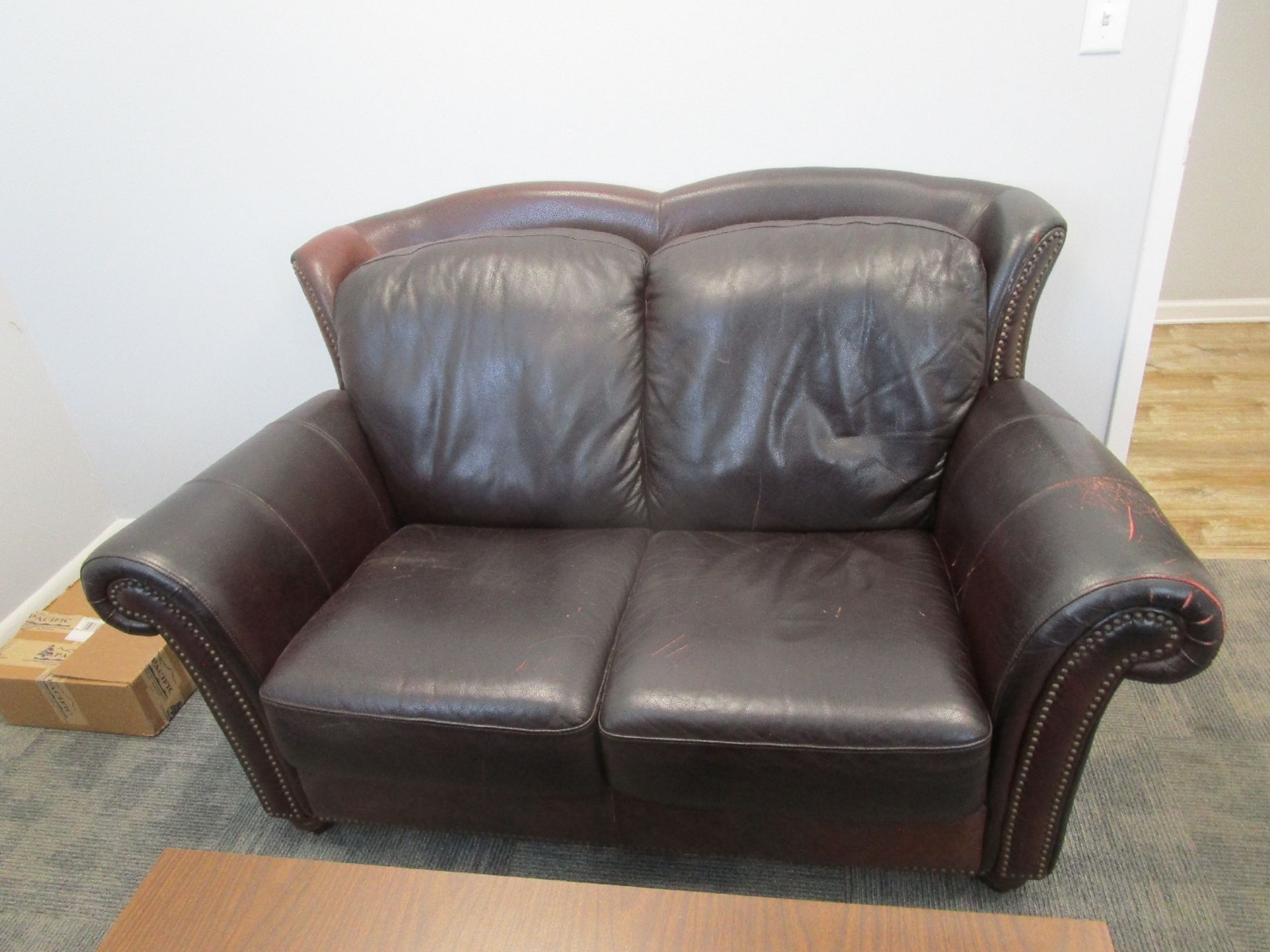 Lot of Executive Office Furniture - Image 3 of 5
