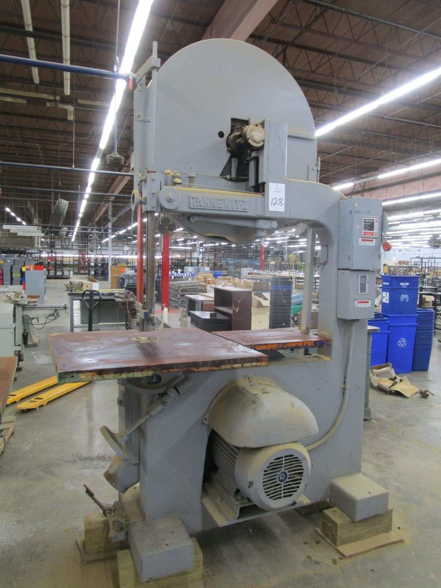 Tannewitz RHS Vertical Bandsaw