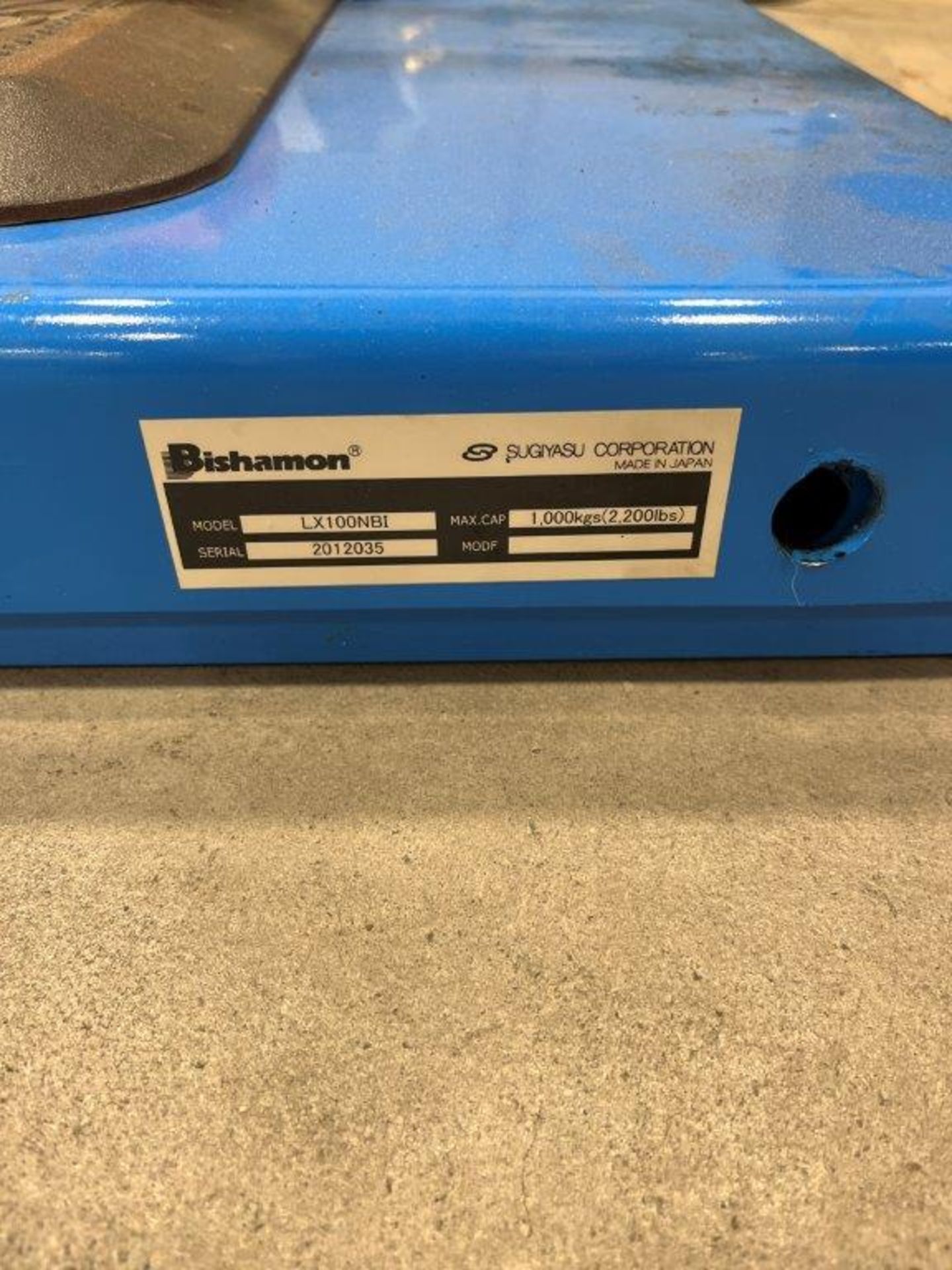 Bishamon LX100NBI 2200-Lb Capacity Hydraulic Scissor Lift Table - Image 2 of 2