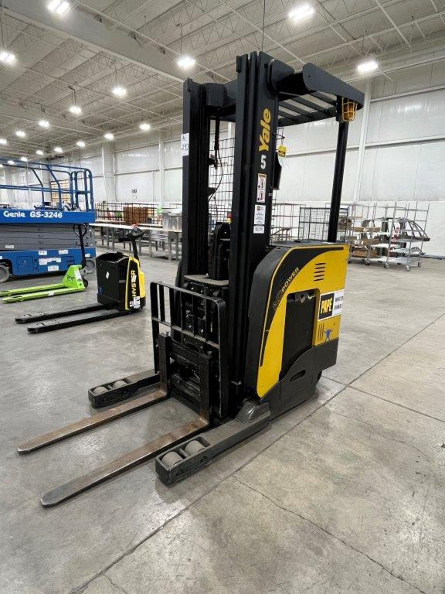 Yale NR035DBNL24TE095 3,500-Lb Electric Reach Stand Up Forklift, - Image 4 of 10