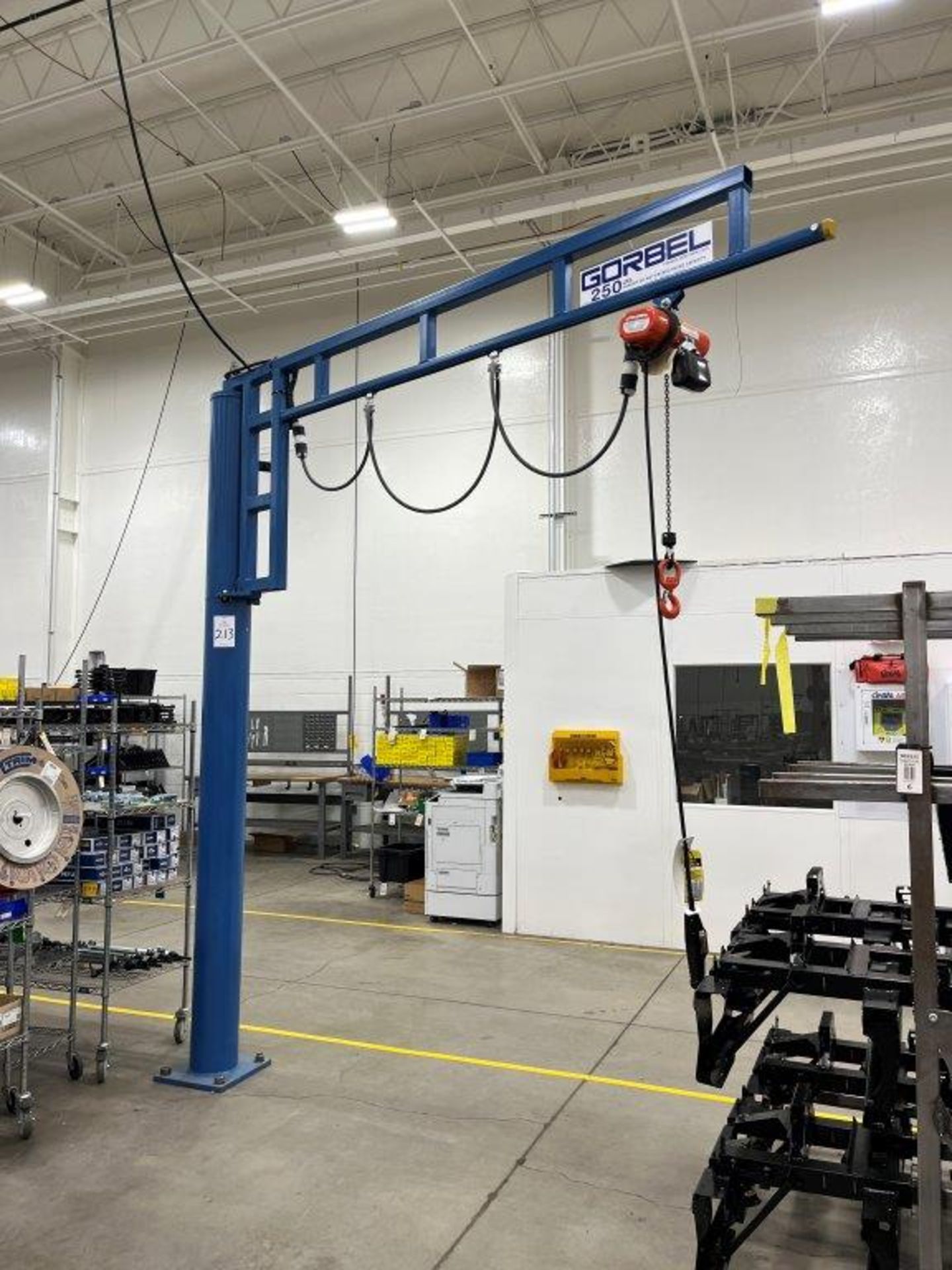 Gorbel 250-Lb Floor Mounted Jib Crane