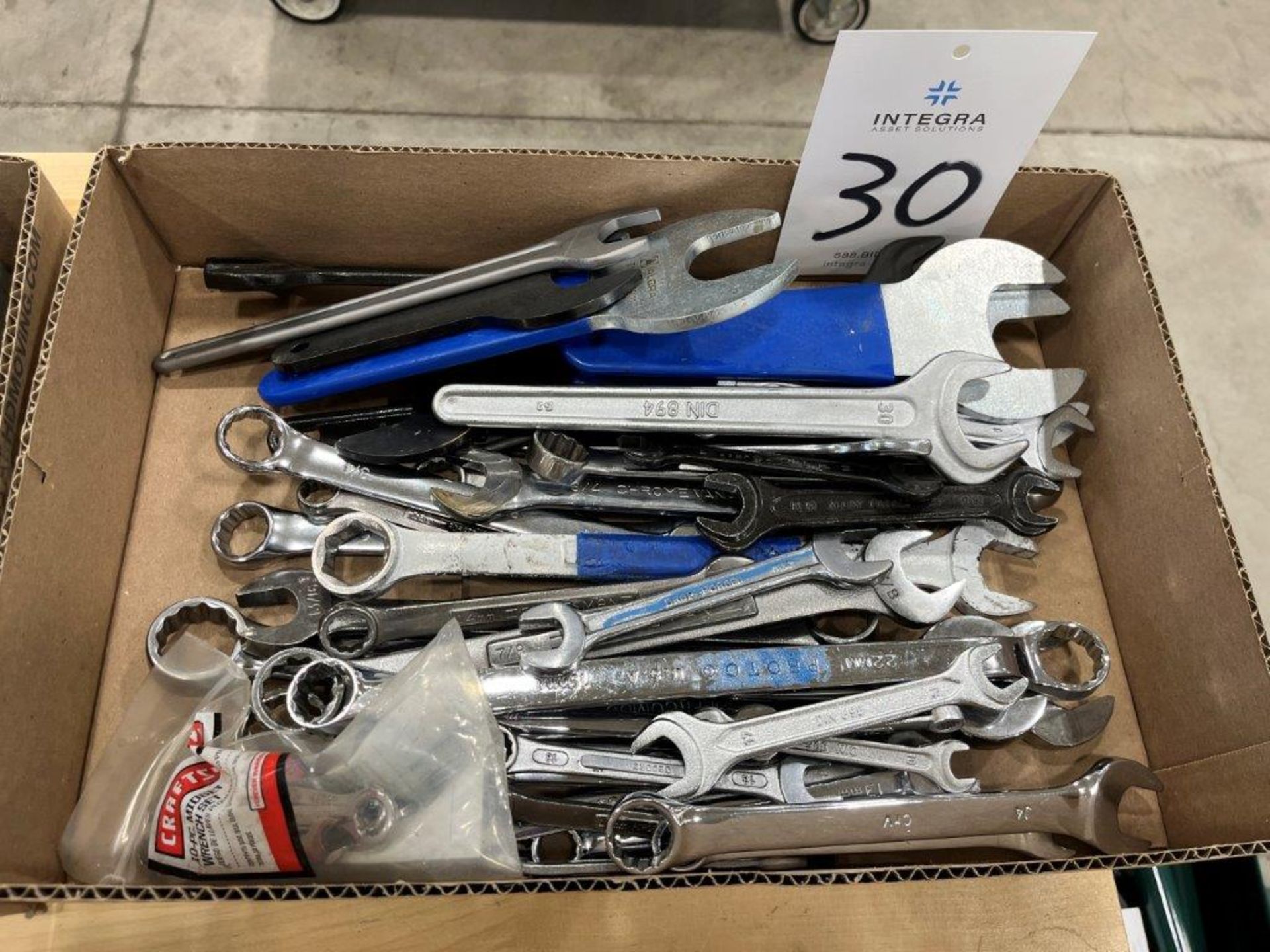 Lot of Assorted Wrenches