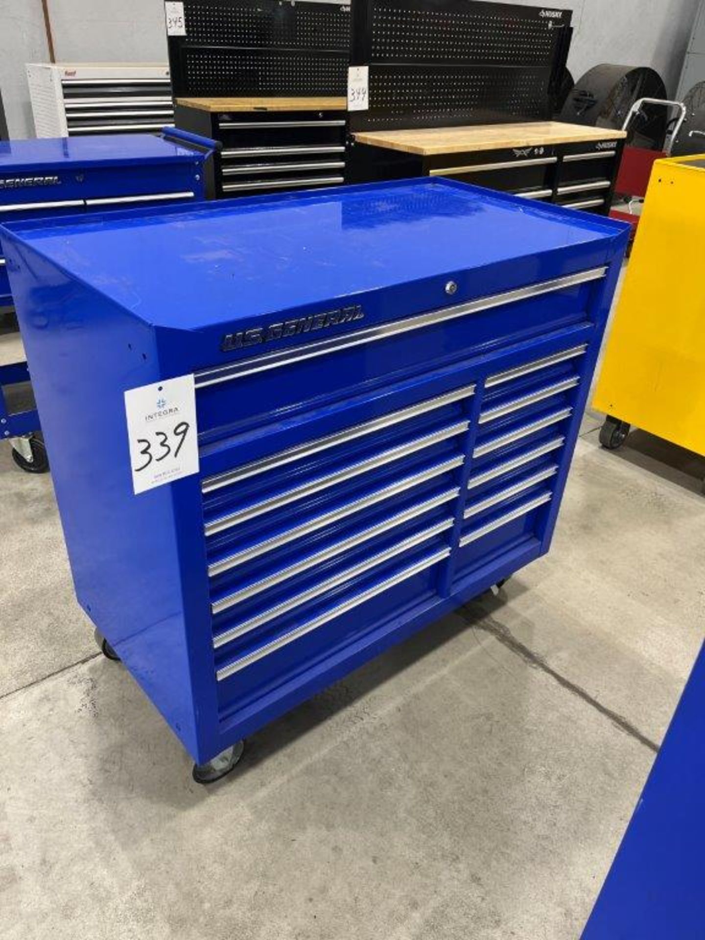 US General (13) Drawer Rolling Tool Chest