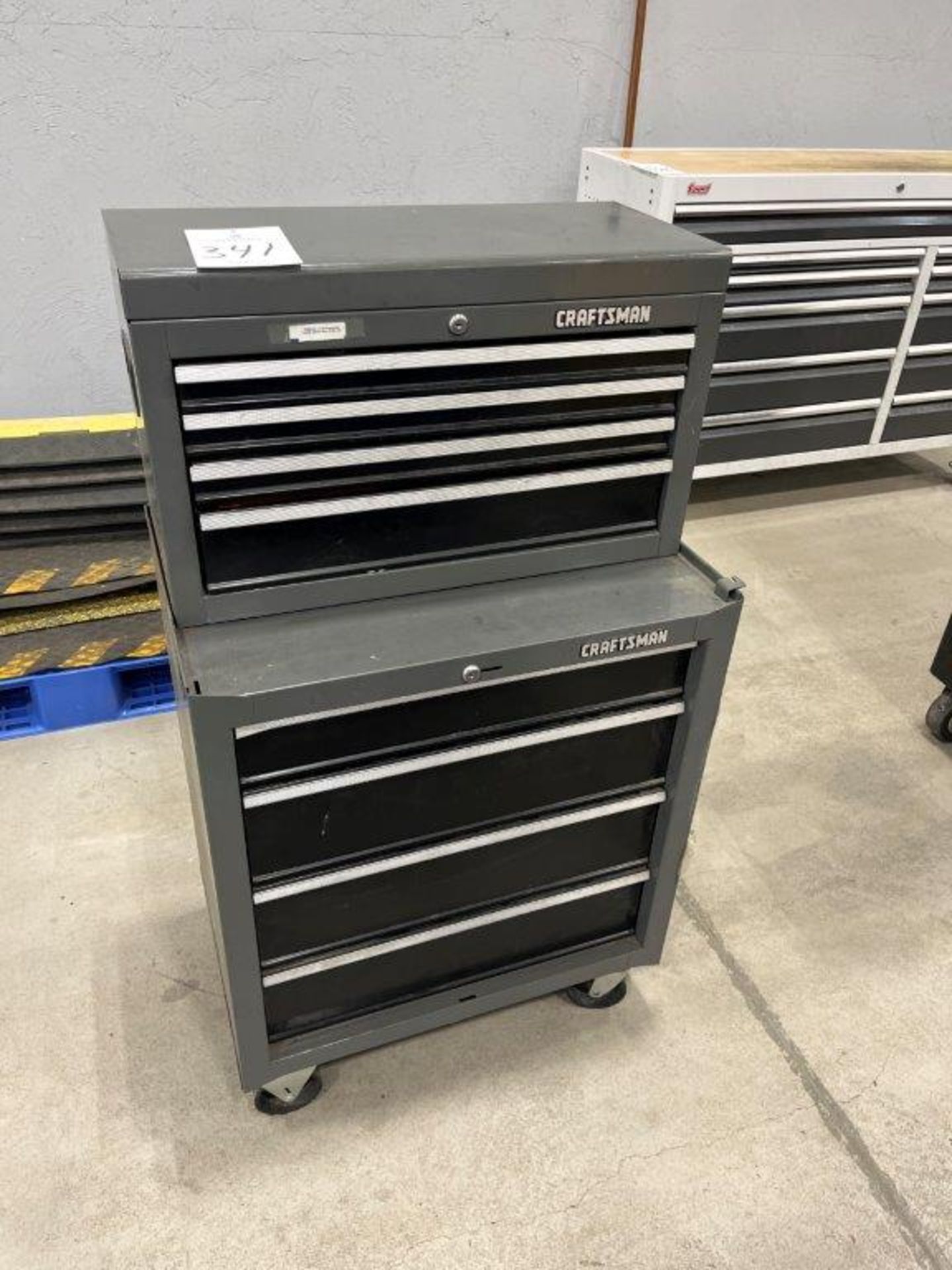 Craftsman (8) Drawer Rolling Tool Chest