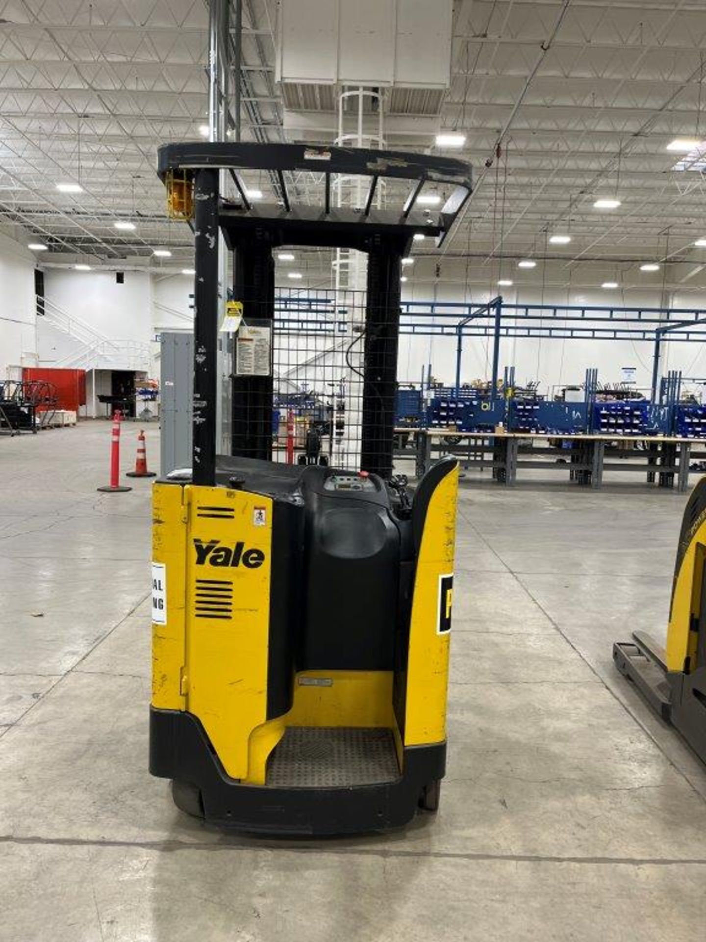 Yale NR035DBNL24TE095 3,500-Lb Electric Reach Stand Up Forklift, - Image 5 of 10