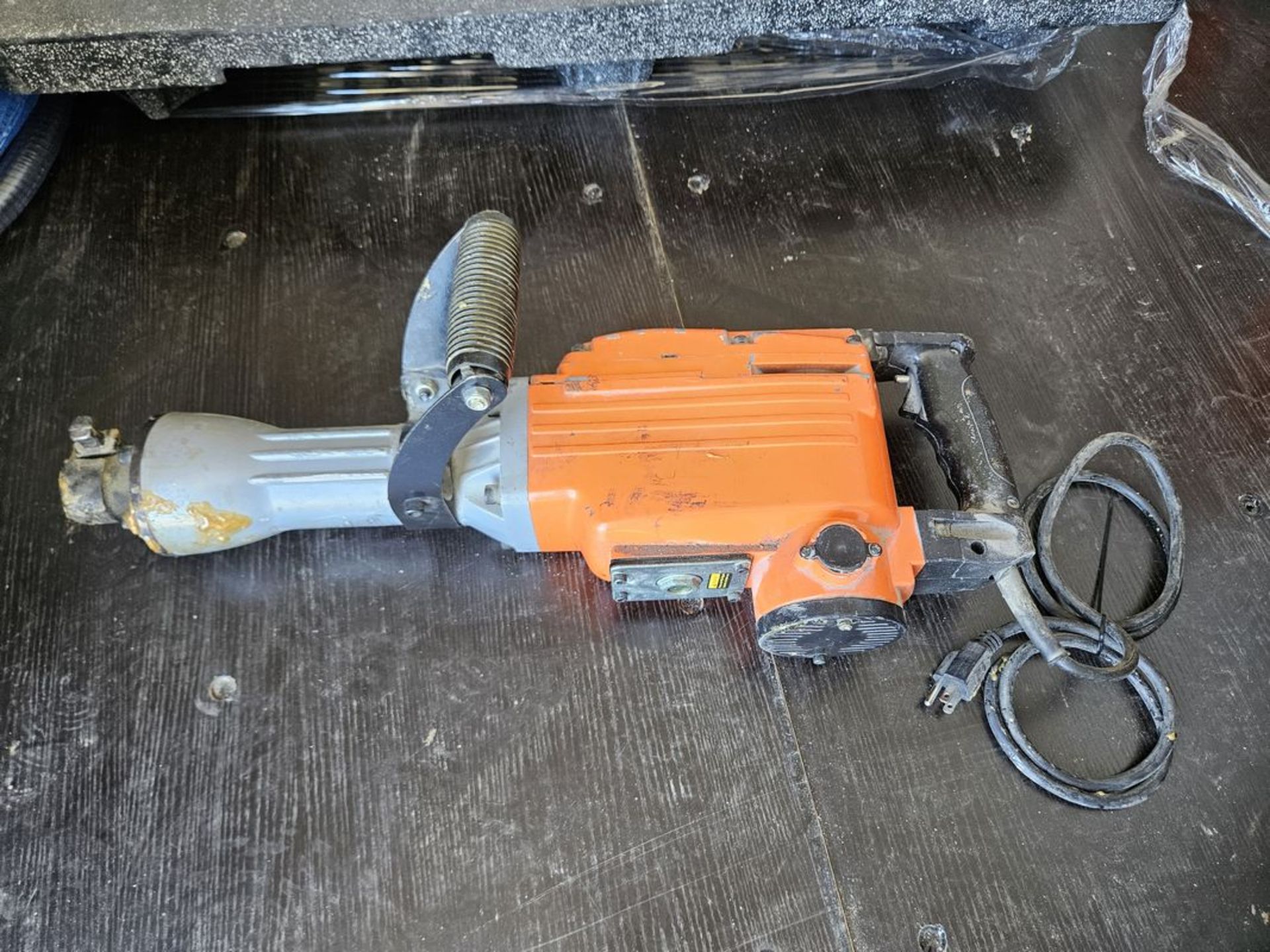 Vevor Z1G-65 Demolition Hammer