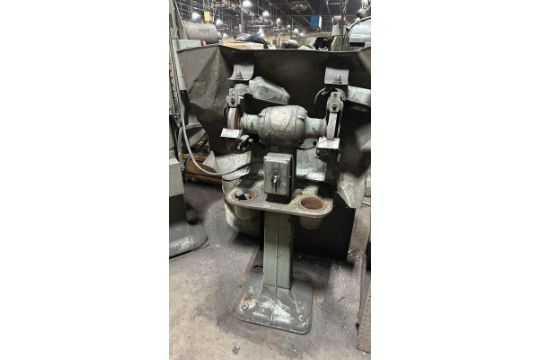 Delta BC1246 Triple-Duty Ball Bearing Grinder - Image 1 of 5