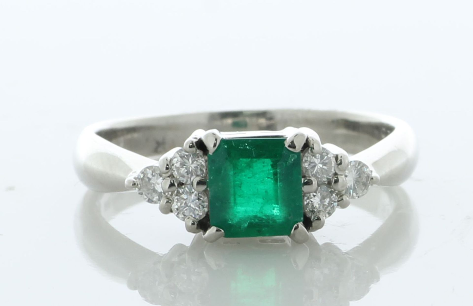 Platinum Single Stone With Stone Set Shoulders Diamond And Emerald Ring (E0.62) 0.25 Carats - Valued - Image 3 of 5