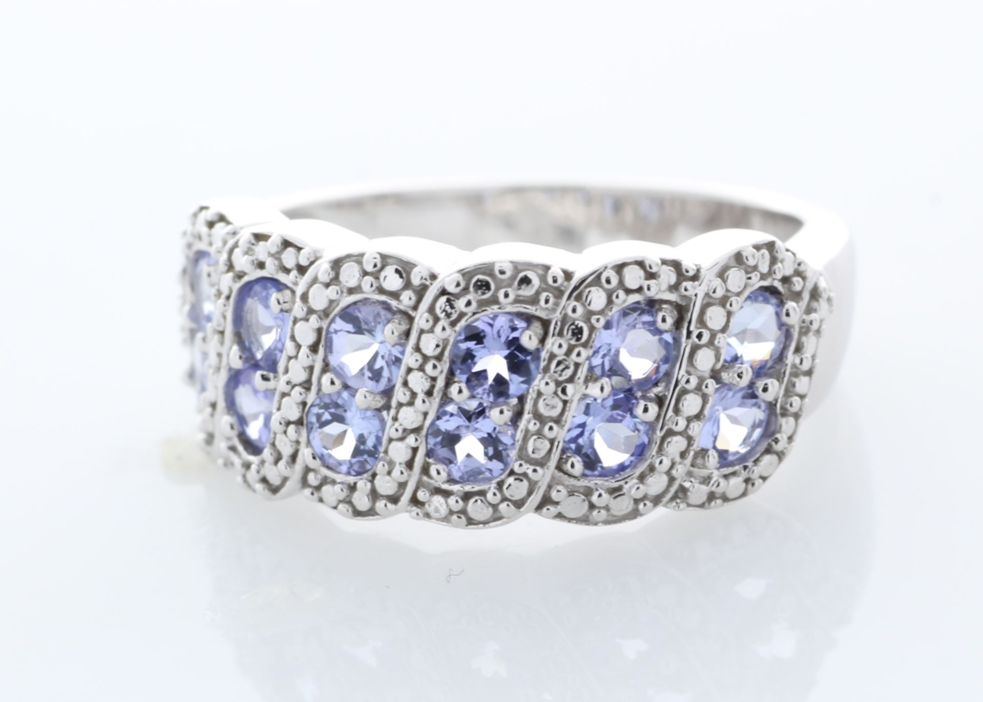 Sterling Silver Tanzanite Ring - Valued By AGI £395.00 - Sterling silver tanzanite ring, set with - Image 3 of 4
