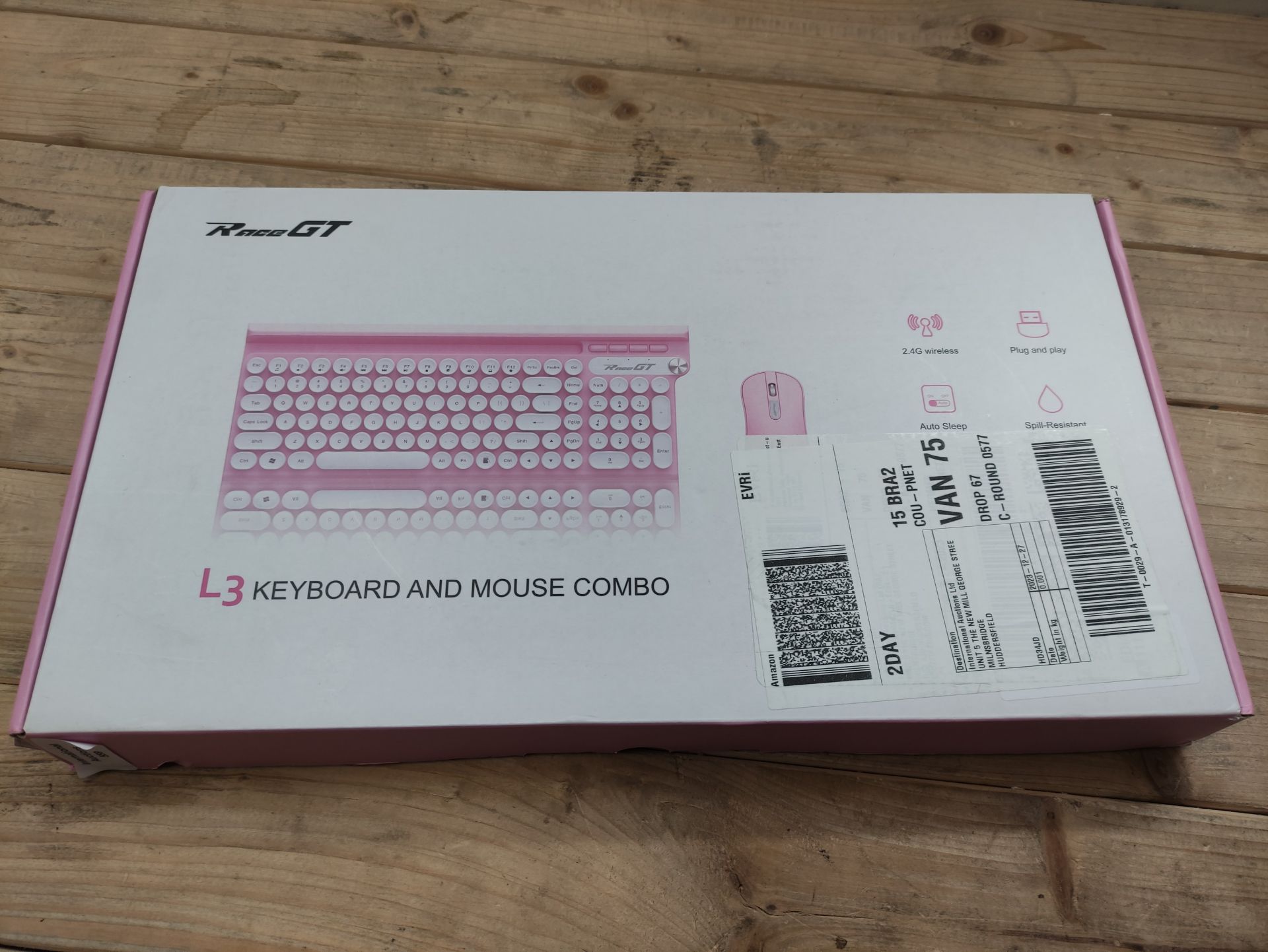 RRP £32.37 Wireless Keyboard and Mouse - Image 2 of 2