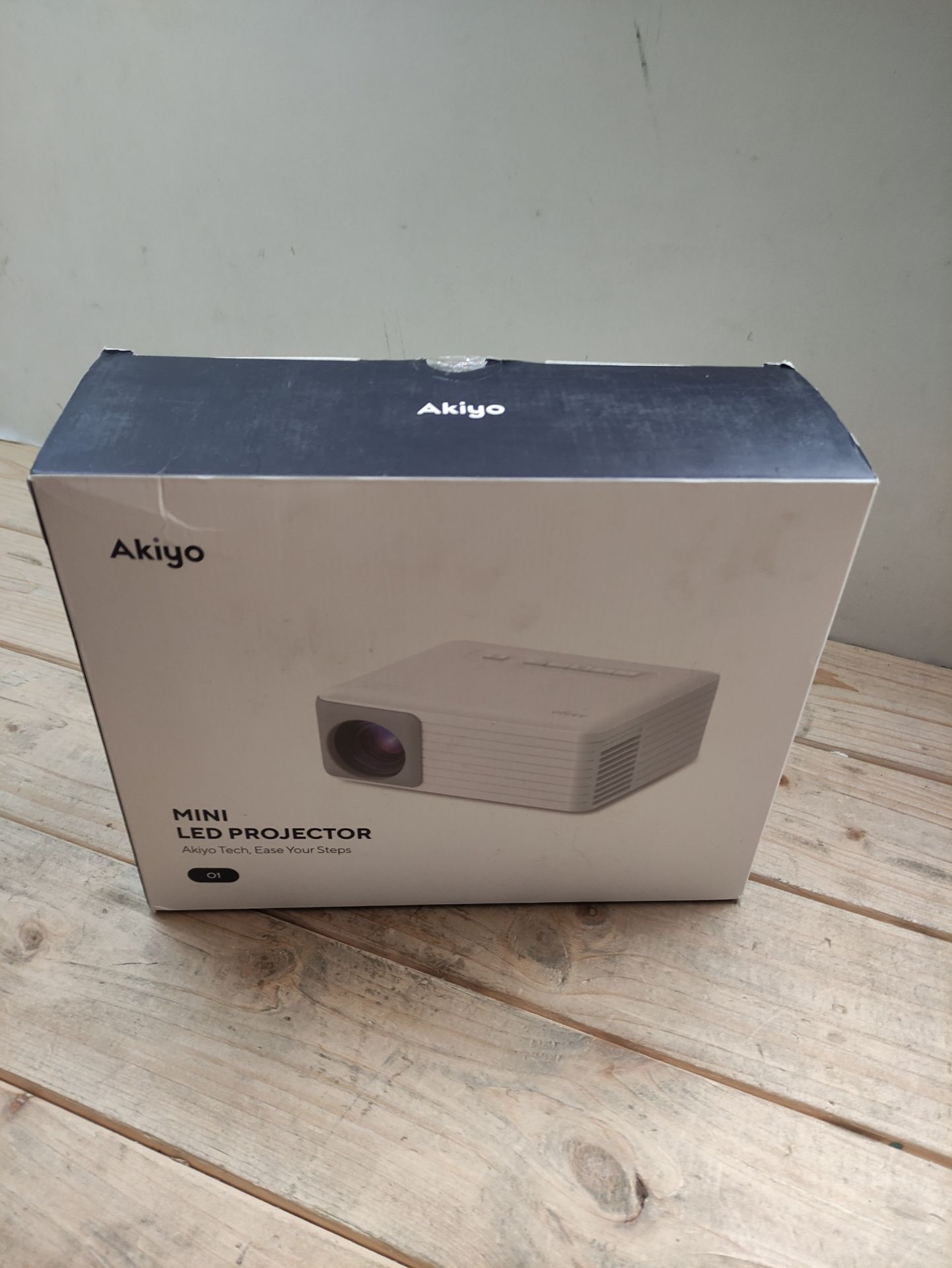 RRP £52.47 Mini Projector - Image 2 of 2