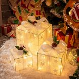 RRP £33.49 Solpex Set of 3 Christmas Lighted Gift Boxes with Warm