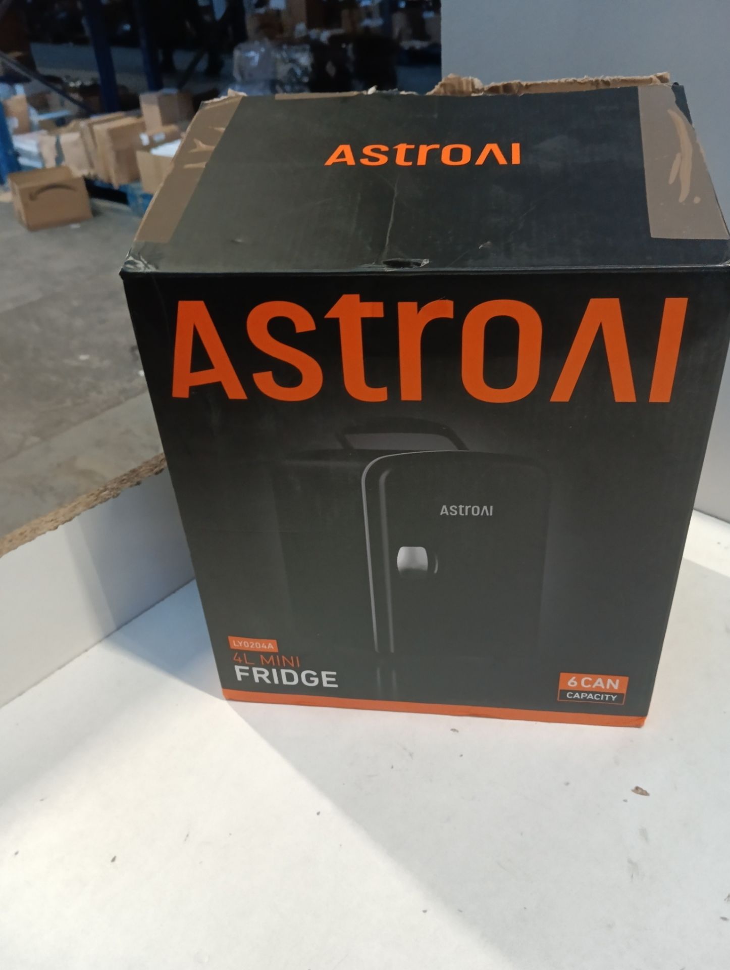 RRP £38.80 AstroAI Mini Fridge 4 Litre - Image 2 of 2