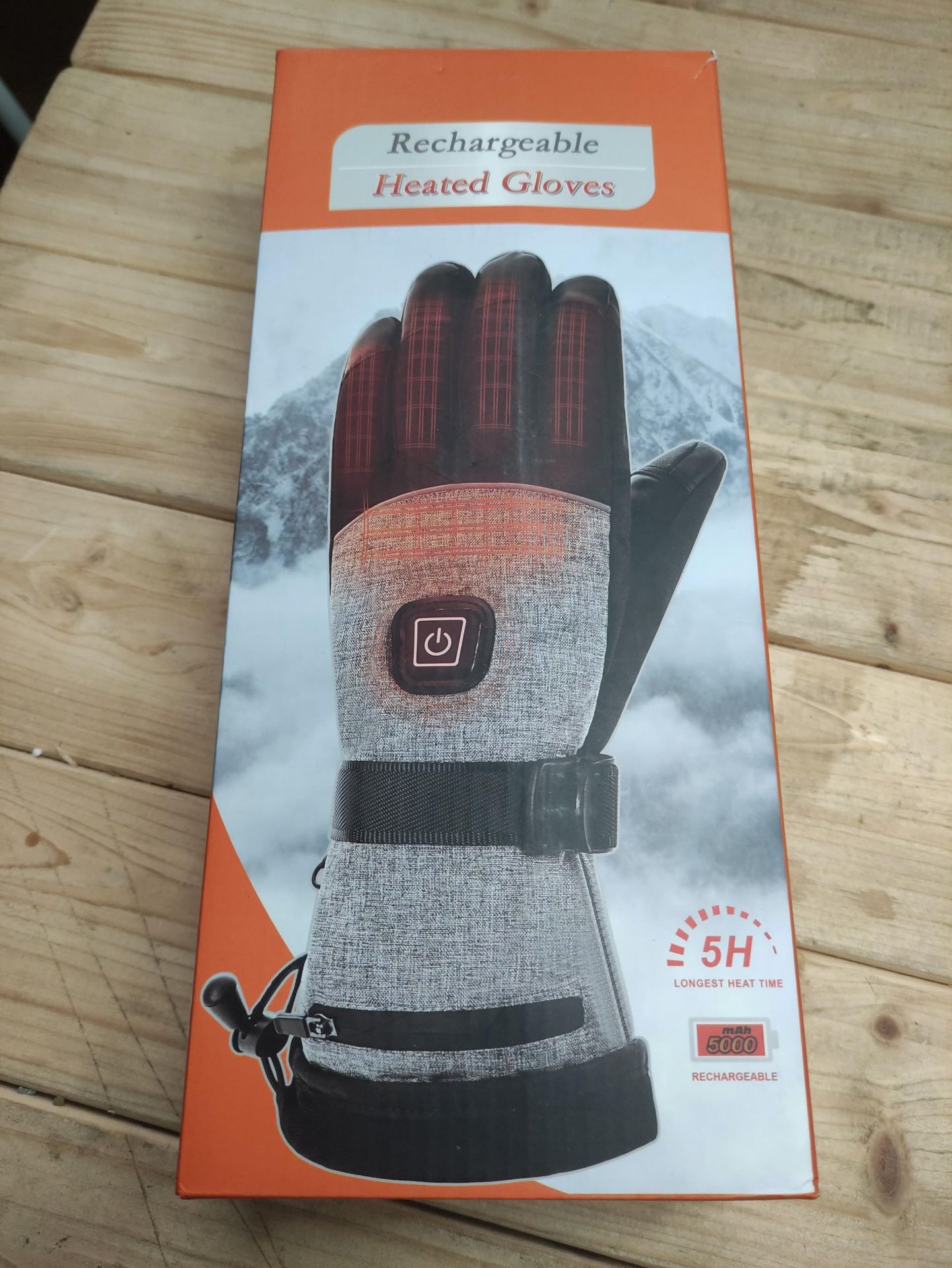 RRP £37.83 Coikes Heated Gloves for Men Women 5V 5000mAh Rechargeable - Image 4 of 4
