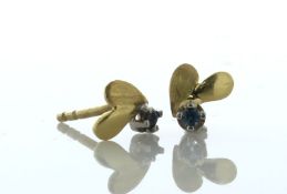 18ct Yellow Gold 'Fly' Sapphire Stud Earring - Valued By AGI £605.00 - A charming pair of stud