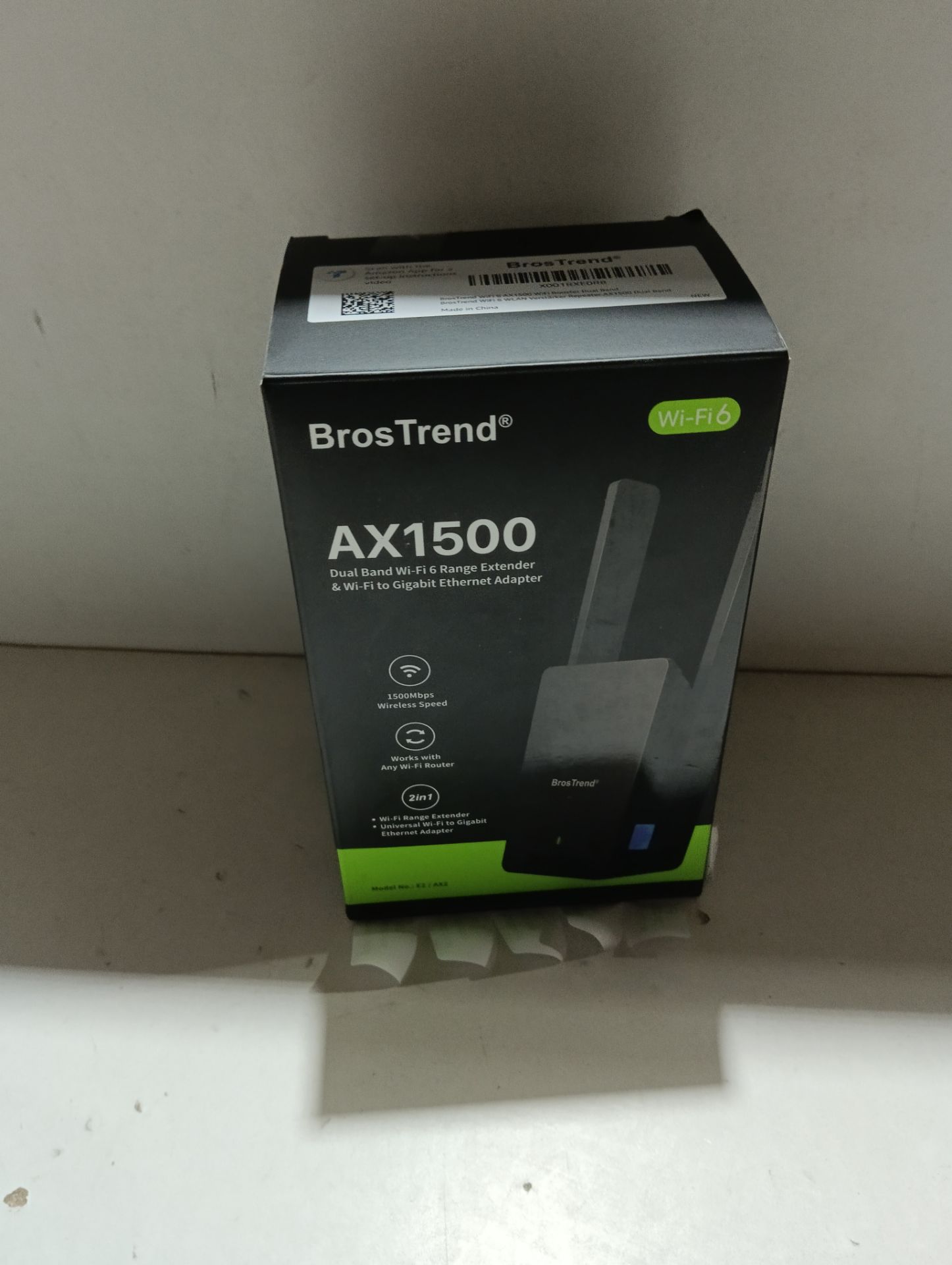 RRP £54.79 BrosTrend WiFi 6 AX1500 WiFi Extender Booster - Image 2 of 2