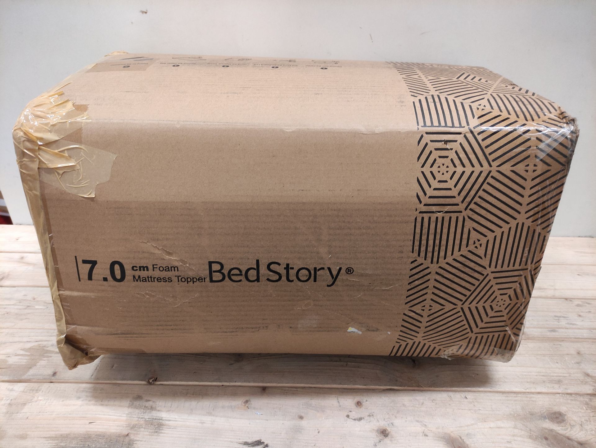 RRP £88.35 BedStory Single Bed Mattress Topper - Image 2 of 2