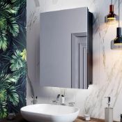 RRP £174.66 ELEGANT Illuminated Bathroom Mirror Cabinet with Lights