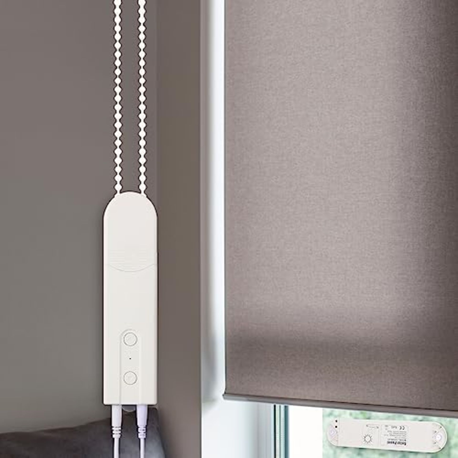 RRP £68.49 Smart Blind Roller Motor Electric Curtain Chain Roller Shade Drive