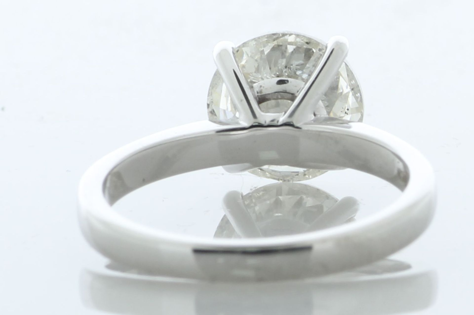 18ct White Gold Single Stone Prong Set Diamond Ring 2.67 Carats - Valued By IDI £66,900.00 - A - Image 4 of 5