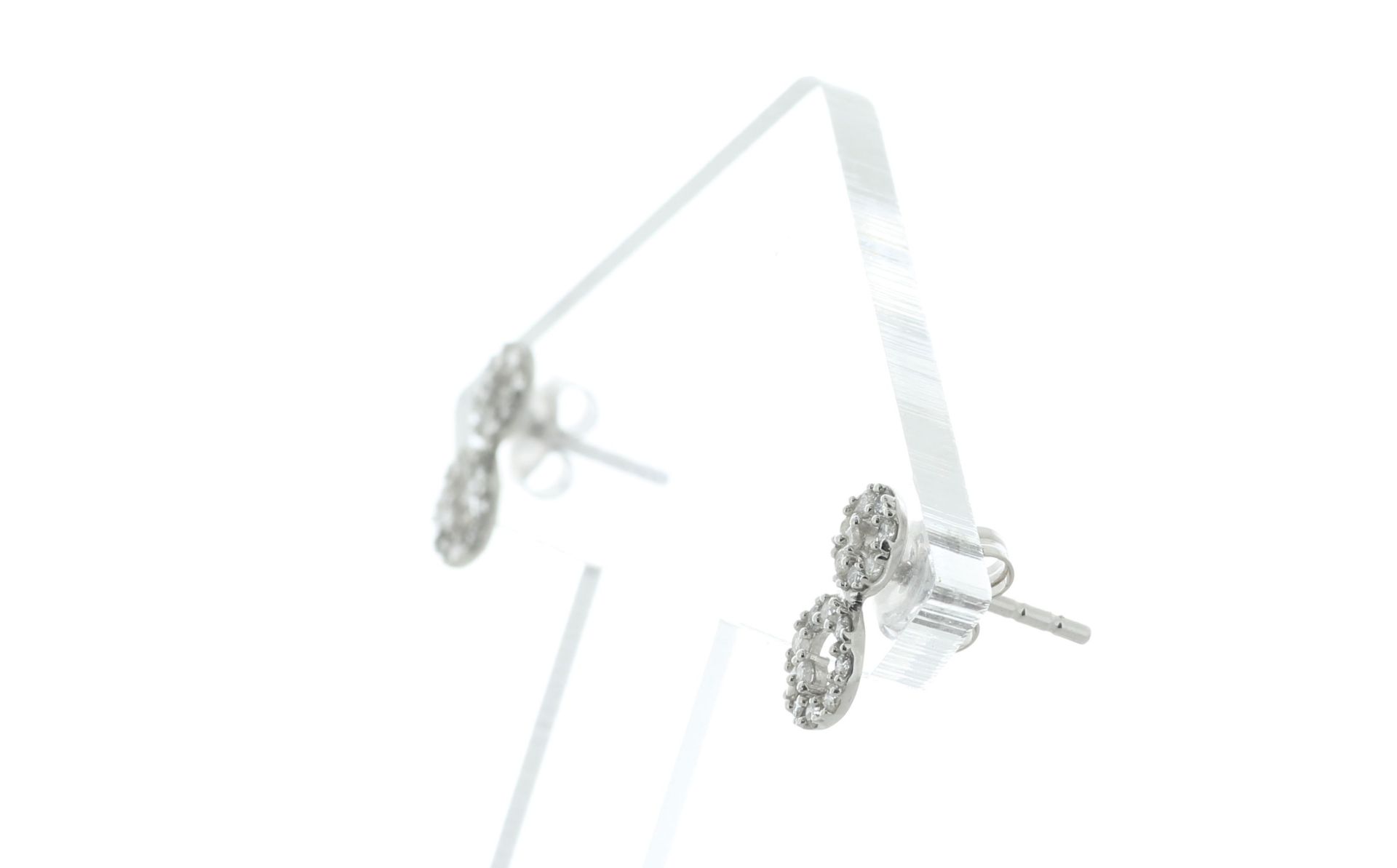18ct White Gold Round Cluster Claw Set Diamond Earring 0.35 Carats - Valued By IDI £2,850.00 - These - Image 2 of 6