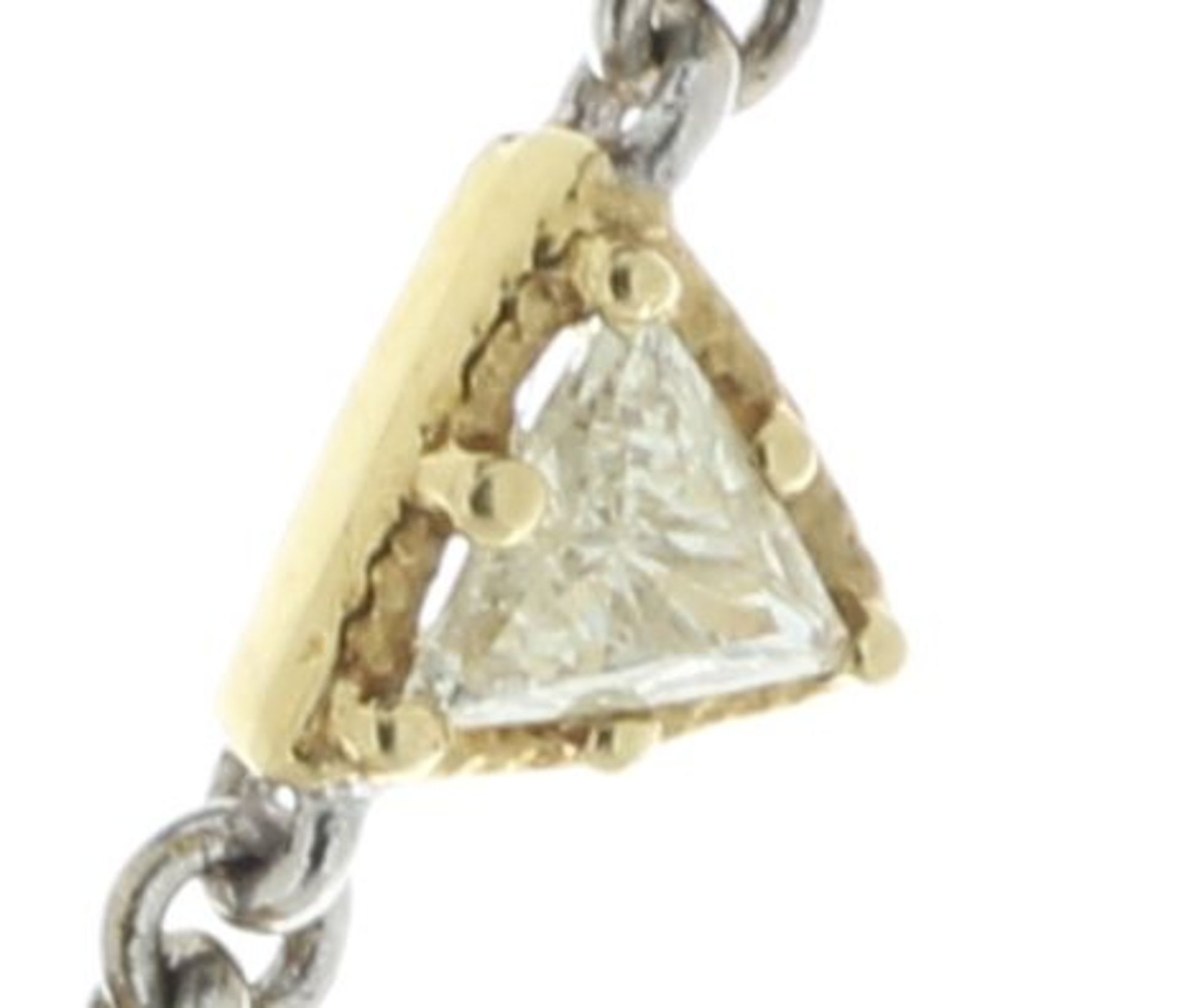 18ct White Gold Diamond Necklet 2.64 Carats - Valued By AGI £14,950.00 - A stunning 'bunting' - Image 3 of 4