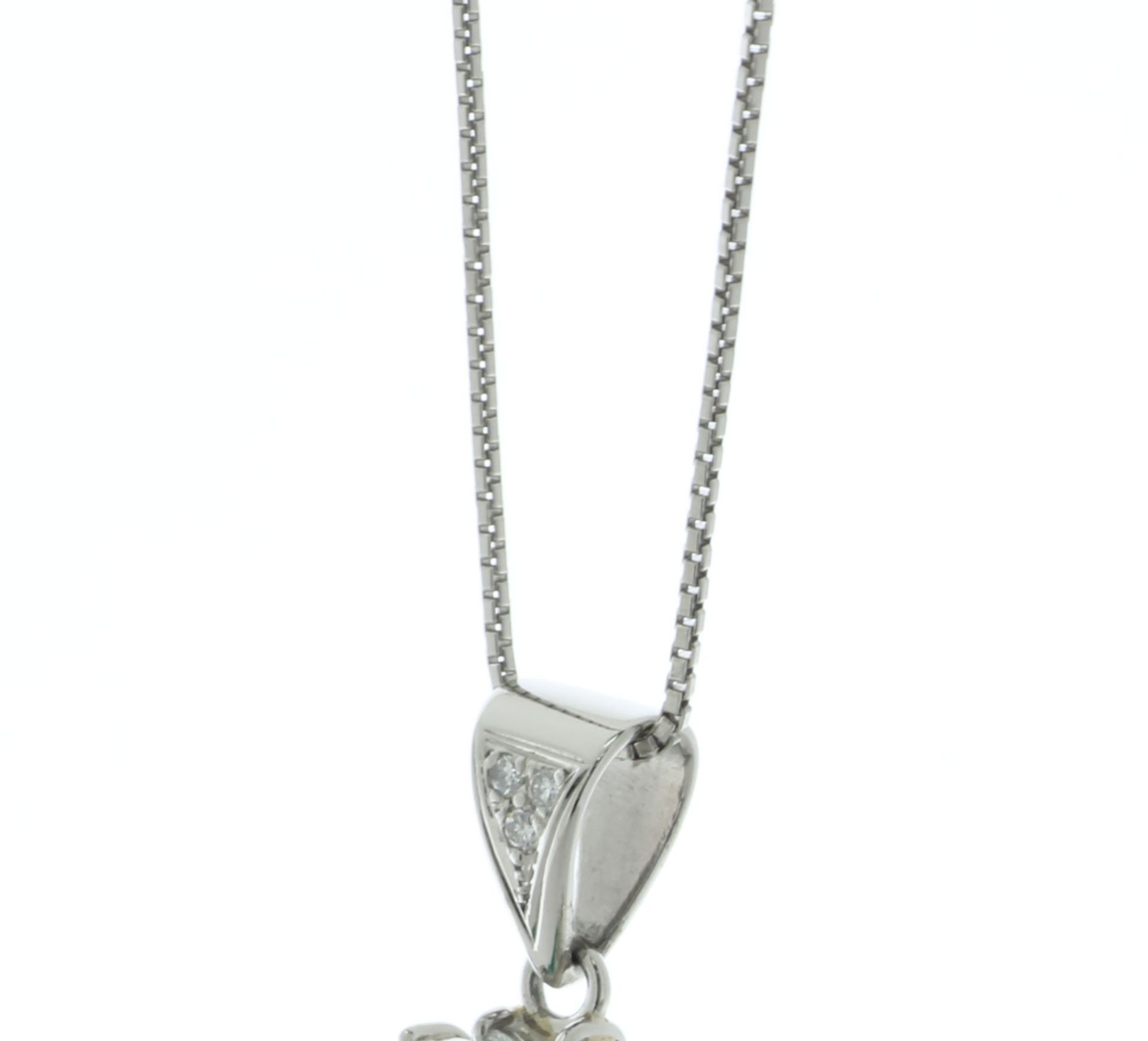 Platinum Diamond And Heart Shaped Emerald Pendant (E1.34) 0.87 Carats - Valued By IDI £36,600.00 - A - Image 4 of 5