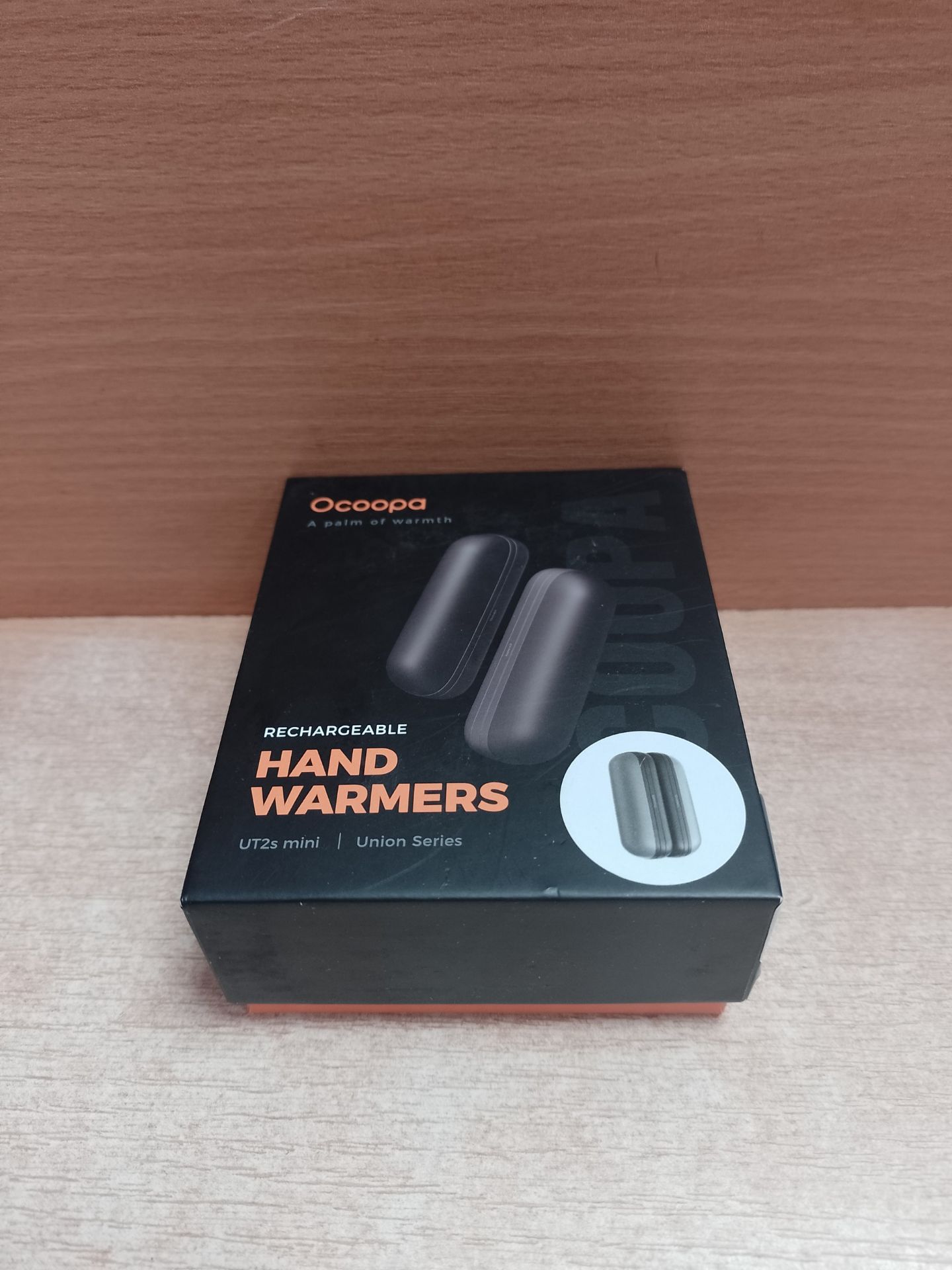 RRP £26.25 OCOOPA Hand Warmers Rechargeable 2 Pack - Image 2 of 2