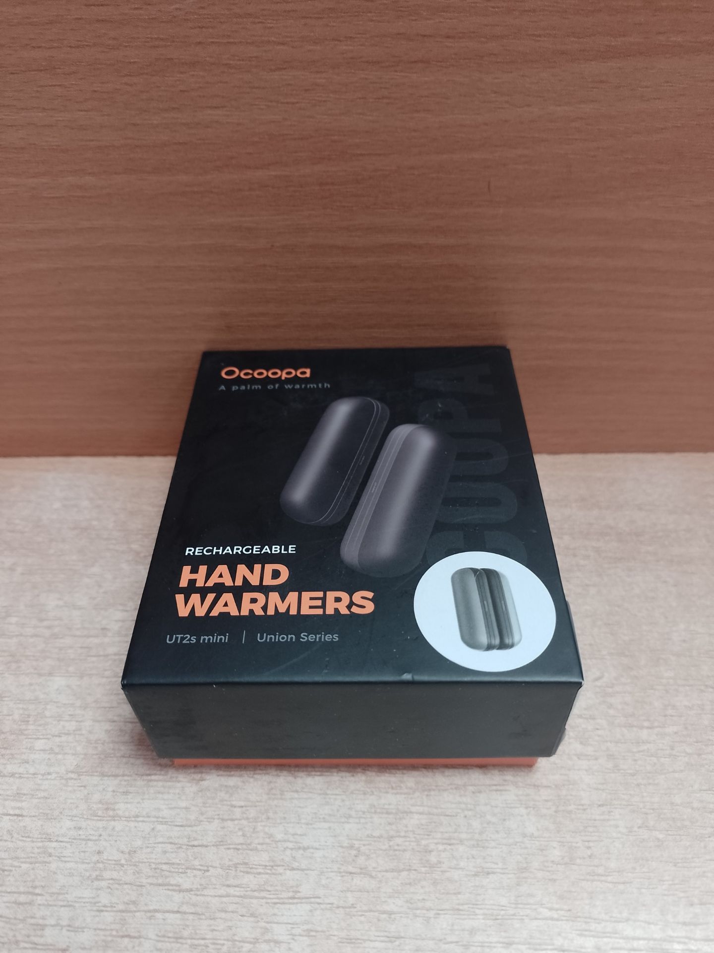 RRP £27.69 OCOOPA Hand Warmers Rechargeable 2 Pack - Image 2 of 2