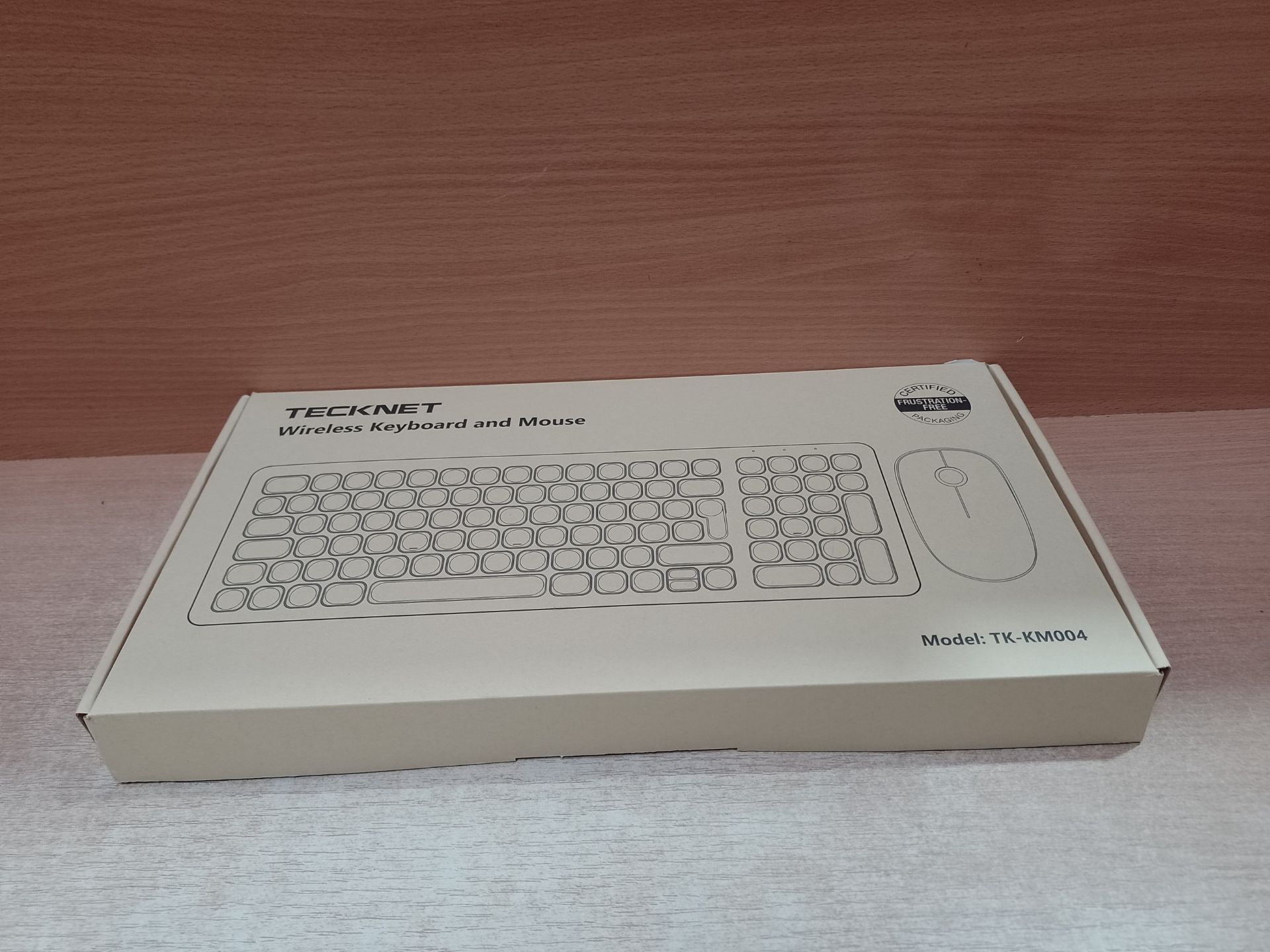 RRP £22.82 TECKNET Wireless Keyboard and Mouse Set - Image 2 of 2