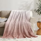 RRP £22.82 HOLAVIDA Ombre Throw Blanket