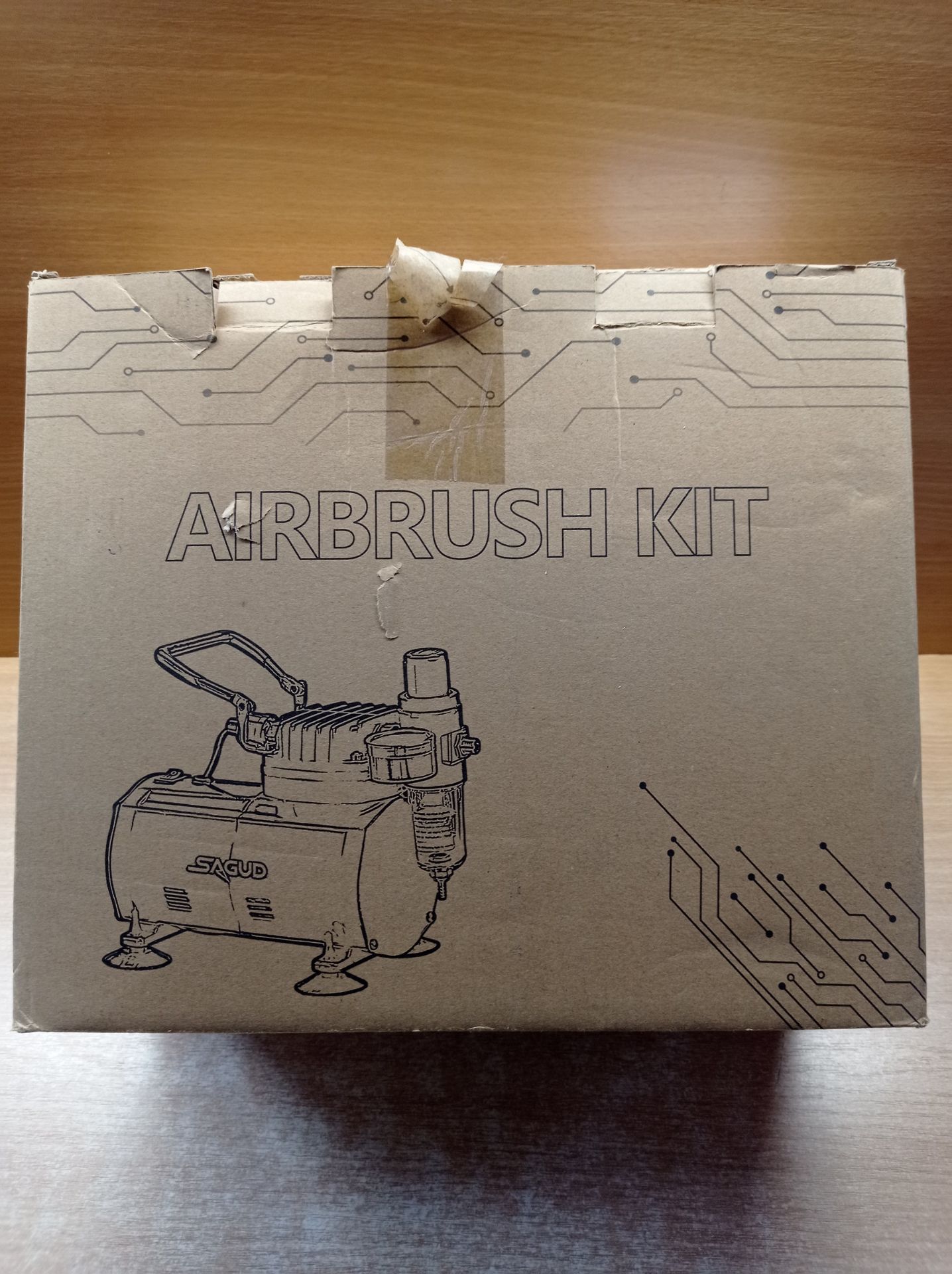 RRP £125.57 SAGUD Airbrush Kit with Compressor - Image 2 of 2