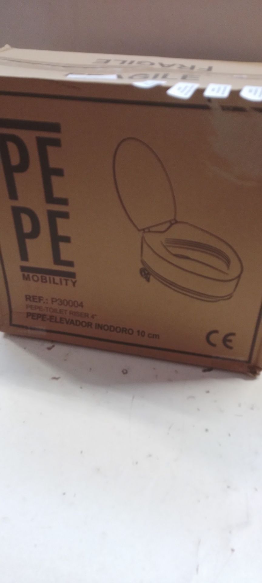 RRP £44.65 Pepe - Raised Toilet Seat with Lid 4 Inches - Image 2 of 2