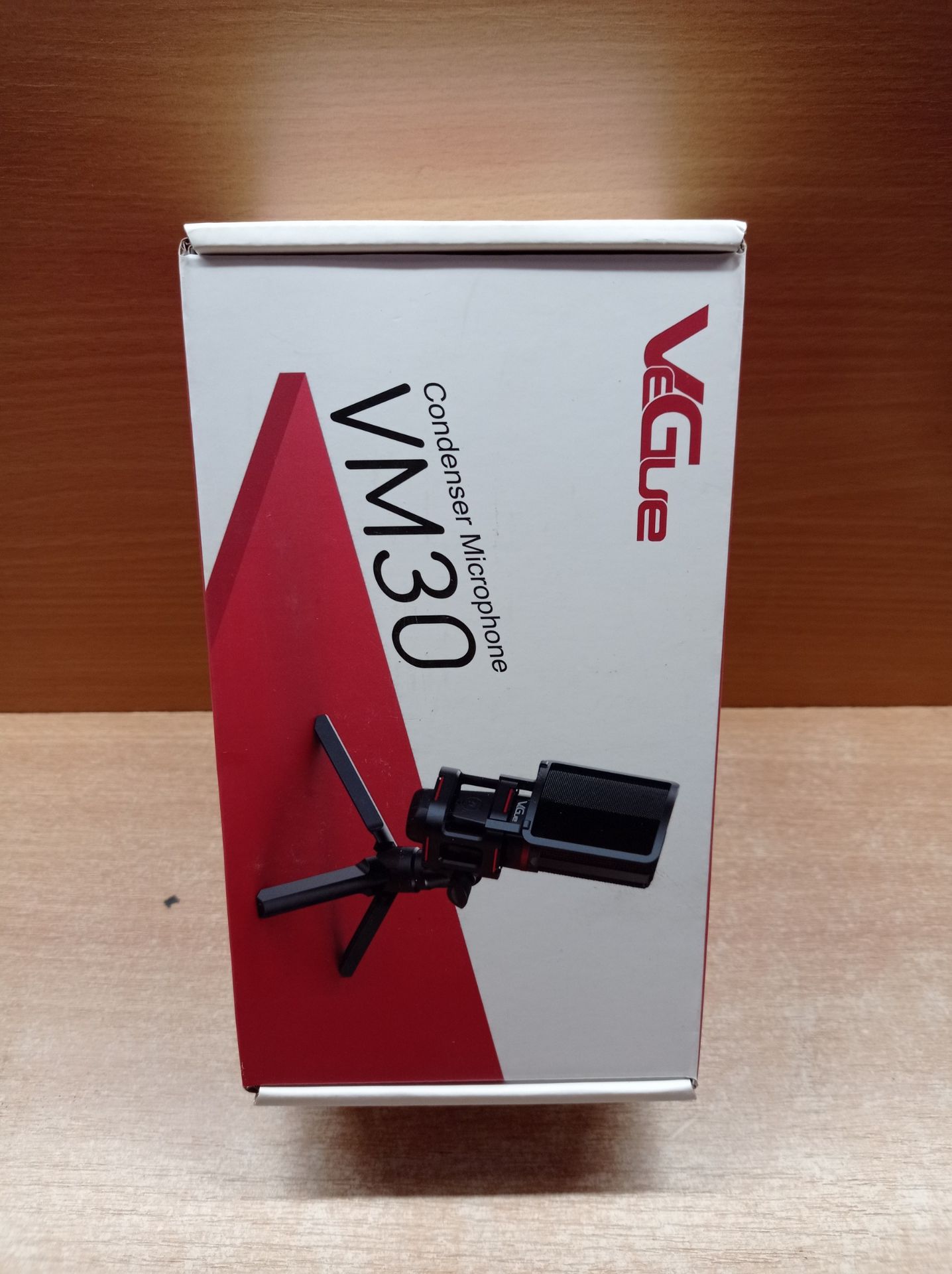 RRP £27.90 VeGue USB Gaming Microphone - Image 2 of 2