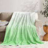 RRP £32.80 HOLAVIDA Ombre Throw Blanket