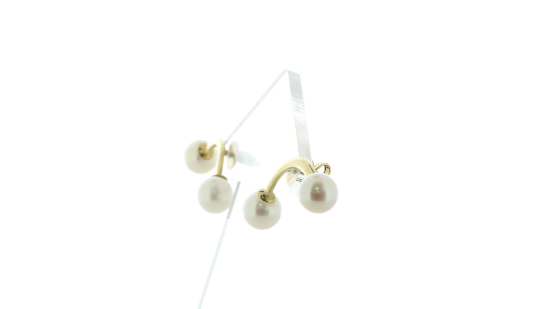 18ct Yellow Gold Pearl Bar Earring - Valued By AGI £4,500.00 - Stylish bar earrings. A pearl is - Image 2 of 6