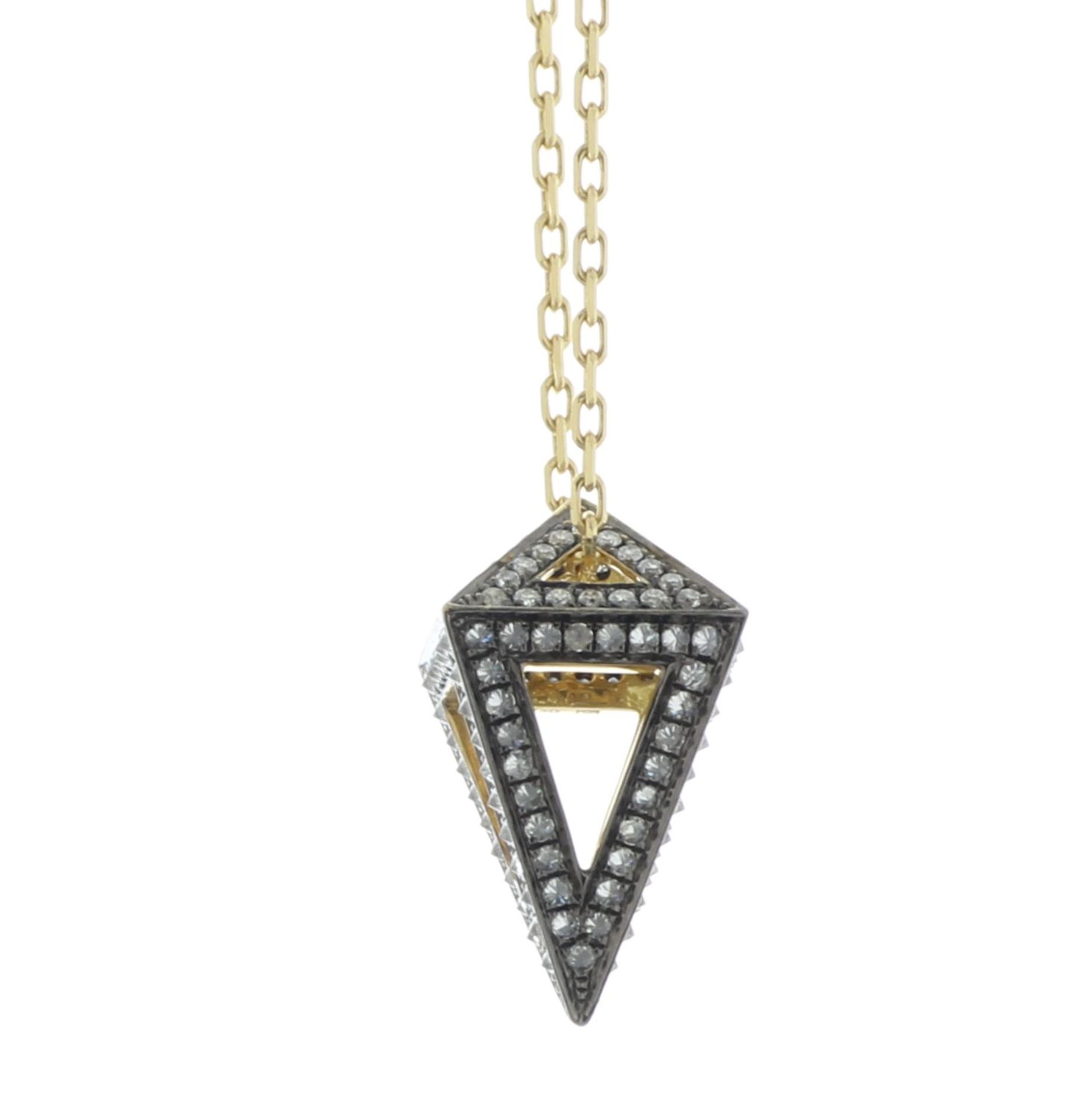 18ct Yellow Gold Noor Diamond Lantern Pendant and Chain 1.75 Carats - Valued By AGI £6,995.00 - This - Image 2 of 5