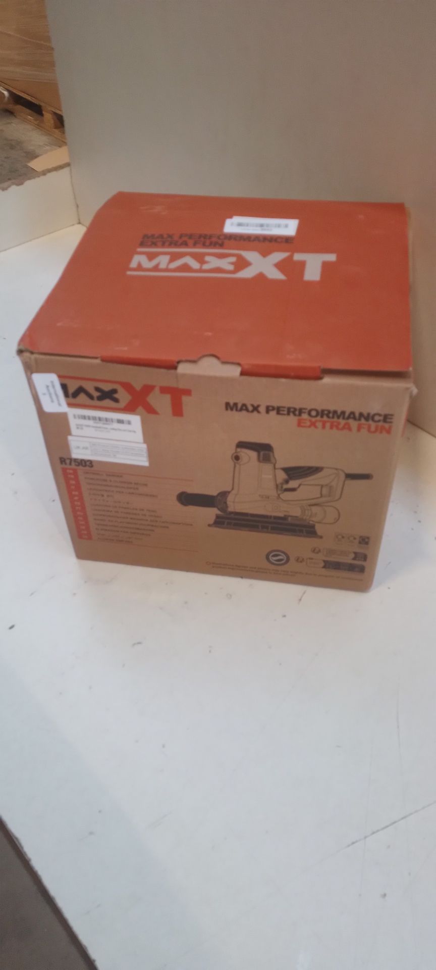 RRP £86.61 MAXXT 810W Handheld Drywall Sander - Image 2 of 2