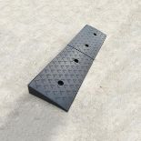 RRP £48.70 Nisorpa Rubber Curb Ramp 2'' Rise Heavy Duty Driveway