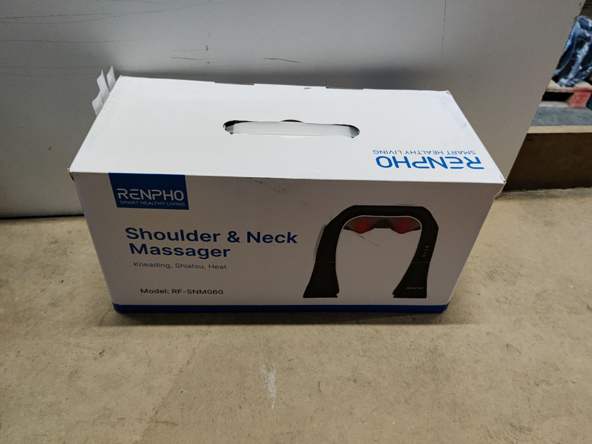 RRP £45.65 RENPHO Back Neck and Shoulder Massager with Heat - Image 2 of 2